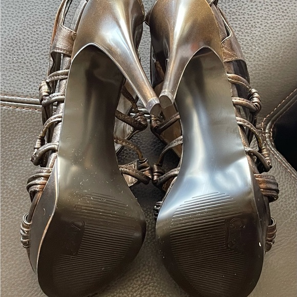 Carlos Santana Regent Open Toe Sandal, Size 7.5, Bronze - Picture 3 of 6